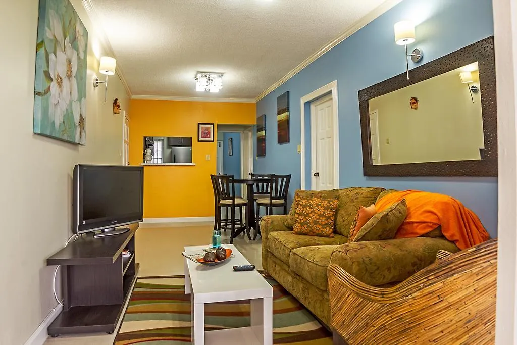 Sky View Guest Apartments Irish Town Apartahotel