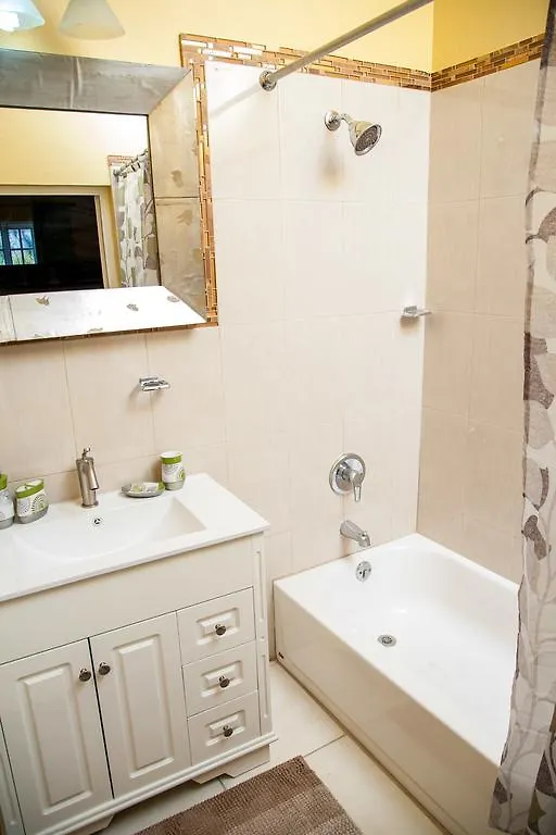 Apartmanhotel Sky View Guest Apartments Irish Town